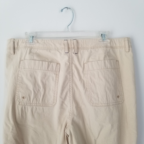 L.L. Bean Favorite Fit Stretch Comfort Khaki Pants Straight Leg Size 14 - Picture 3 of 13